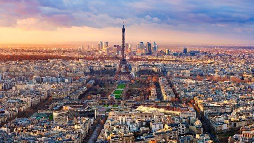 France, Germany firm up ties as European “driving force”